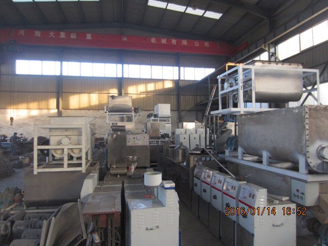 面皮機生產(chǎn)車間