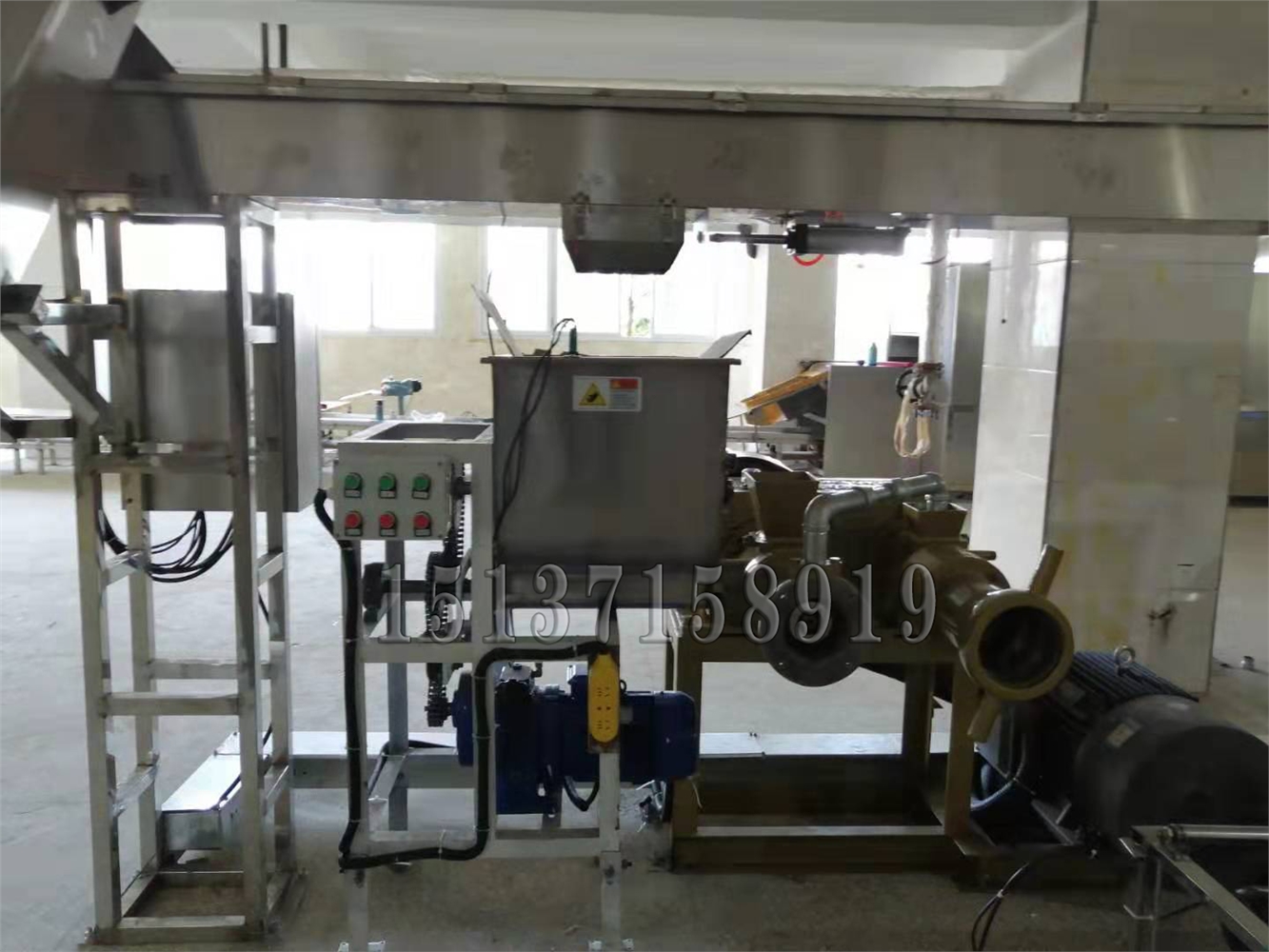 全自動米線機安裝現(xiàn)場