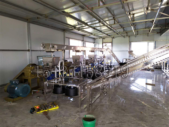 全自動米線機安裝現場